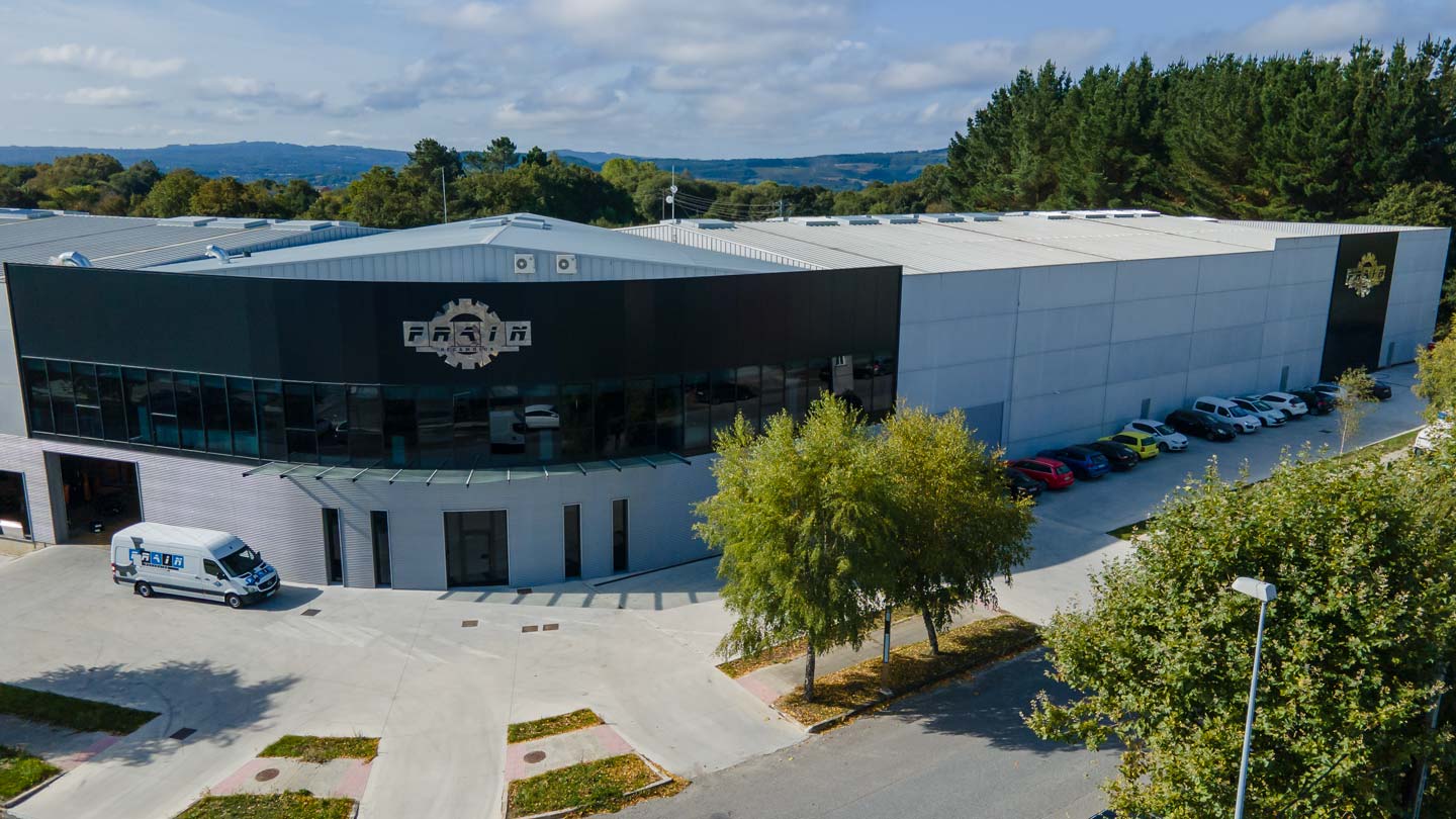 Fotografía aérea con drone para empresa de recambios de automoción en Lugo